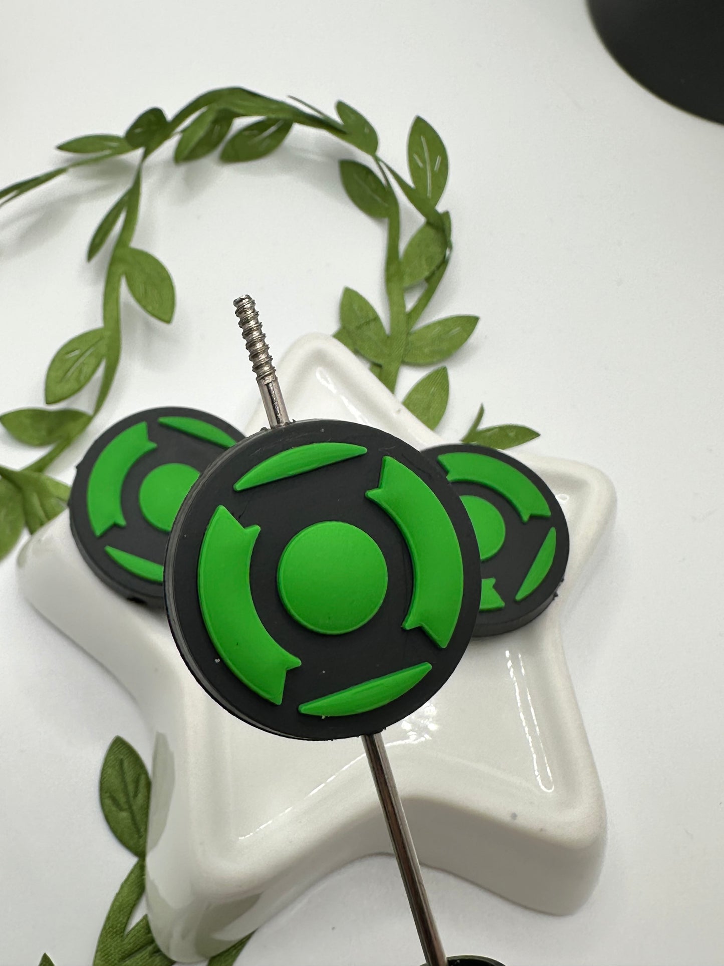 superhero green lantern Bead, Silicone focal bead, cute bead for pens, bead for beadable items, bead double sided silicone bead 14mm
