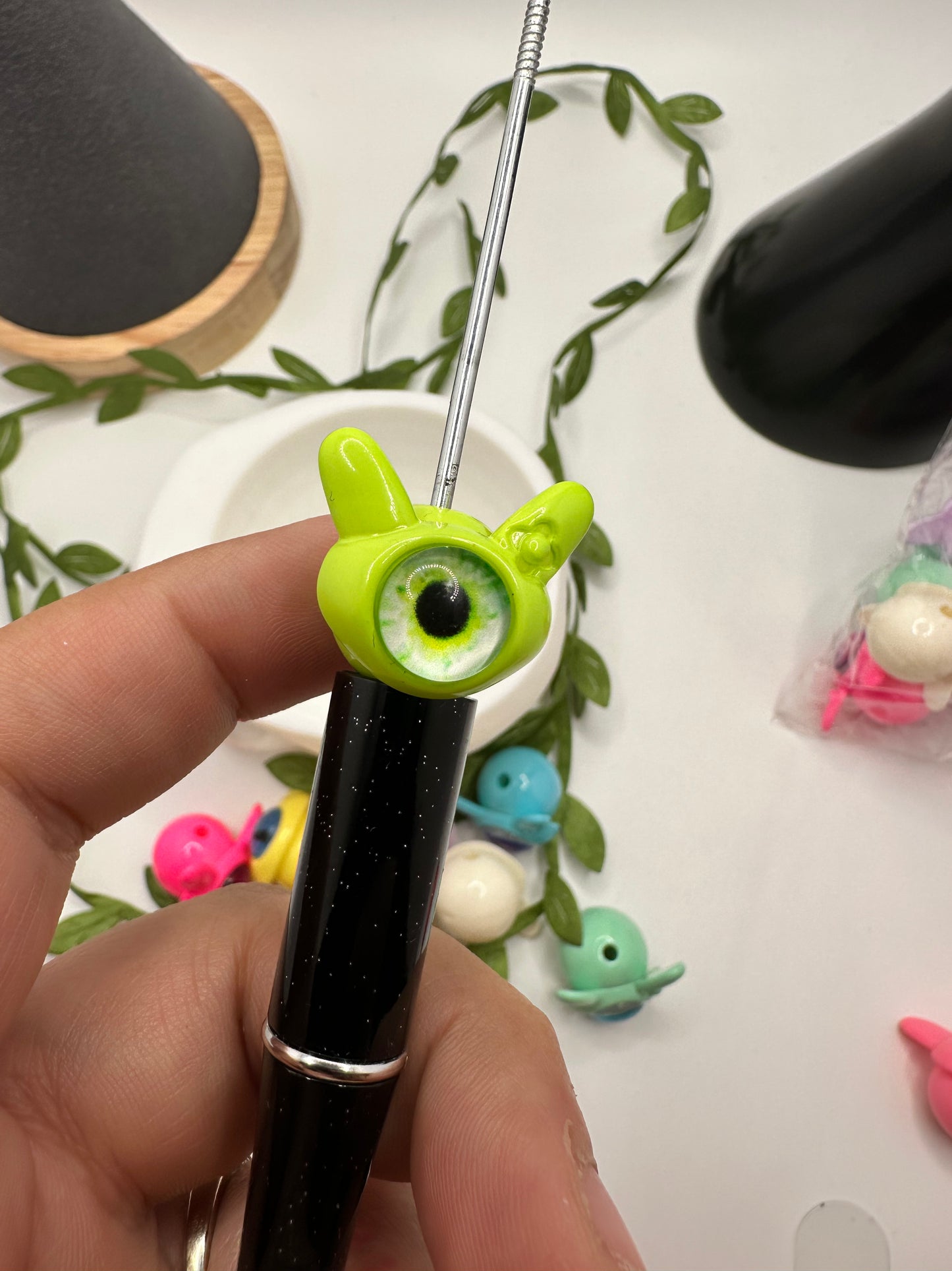 Monster head bead, acrylic 15.5mm beads for pens, beading supplies, beading, 1pc big eye monster bead