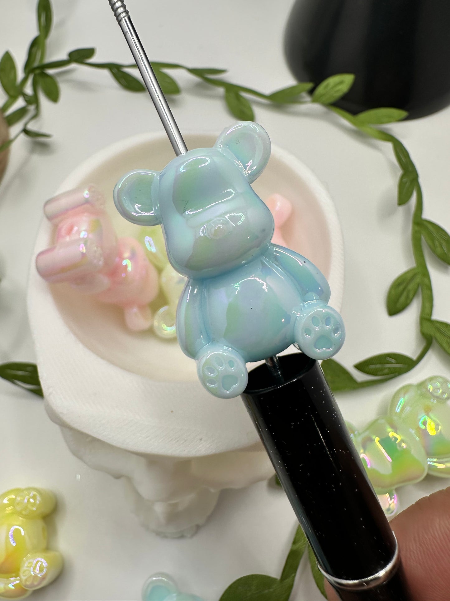Bears bead, acrylic beads for pens, beading supplies, beading, luminescent uv activated 33mm