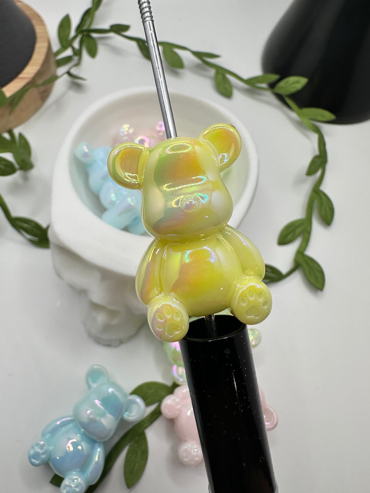 Bears bead, acrylic beads for pens, beading supplies, beading, luminescent uv activated 33mm