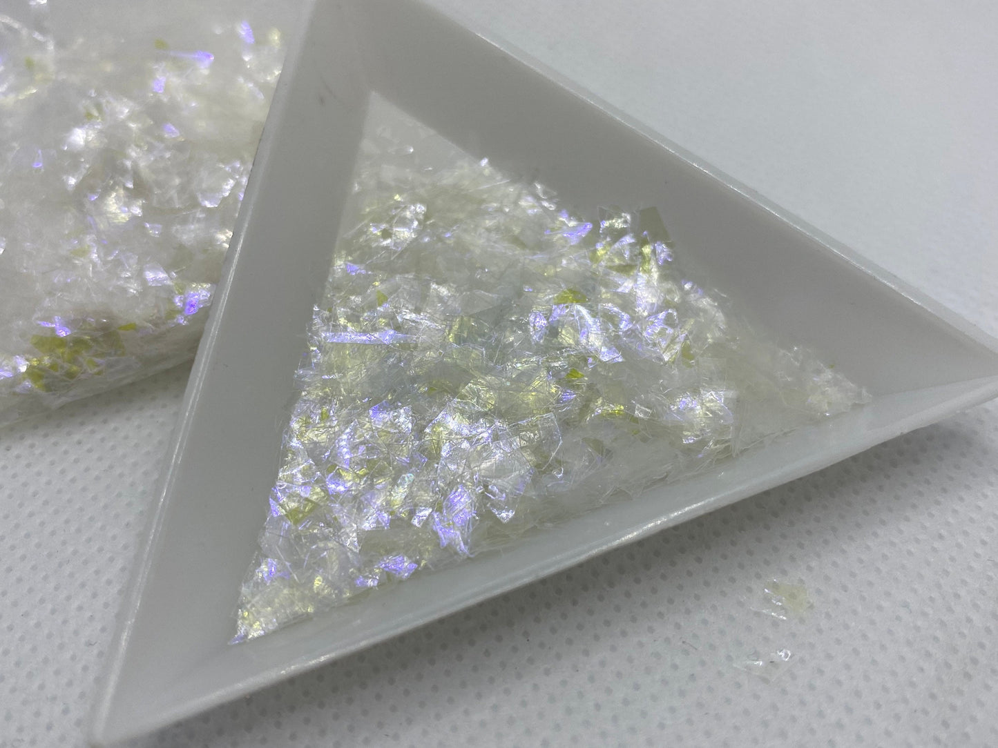 Light it up:flake yellow,clear and purple mix, resin filler, irregular flake glitter, epoxy supplies, glitter supply, flake glitter