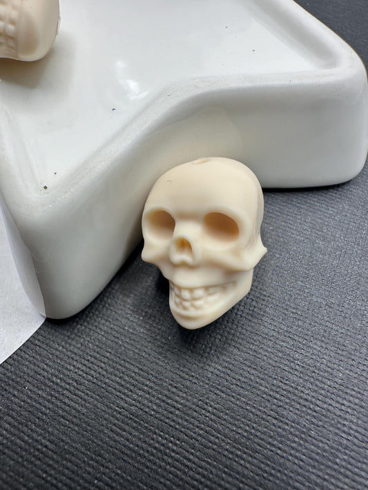 Silicone focal bead, skull bead, 3d skull bead, beadable goth bead, crafting, bead supplies 21mm, sold individually