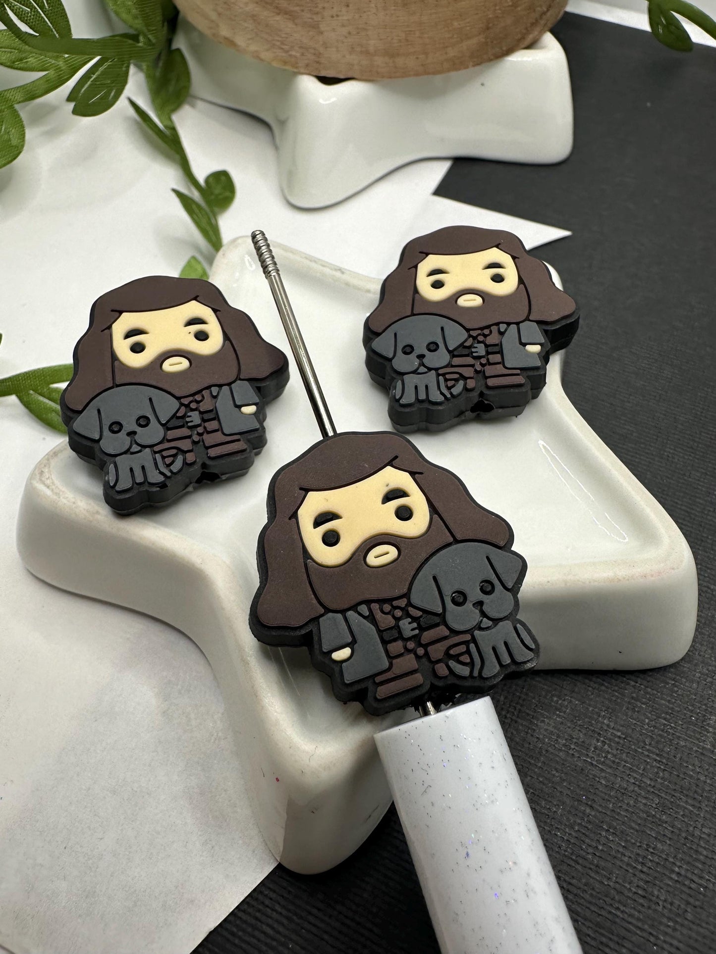 Hagrid bead for pens, crafting beads, supplies, focal, silicone bead, silicone focal for beadable items, beadable supplies 1pc 28.5mm
