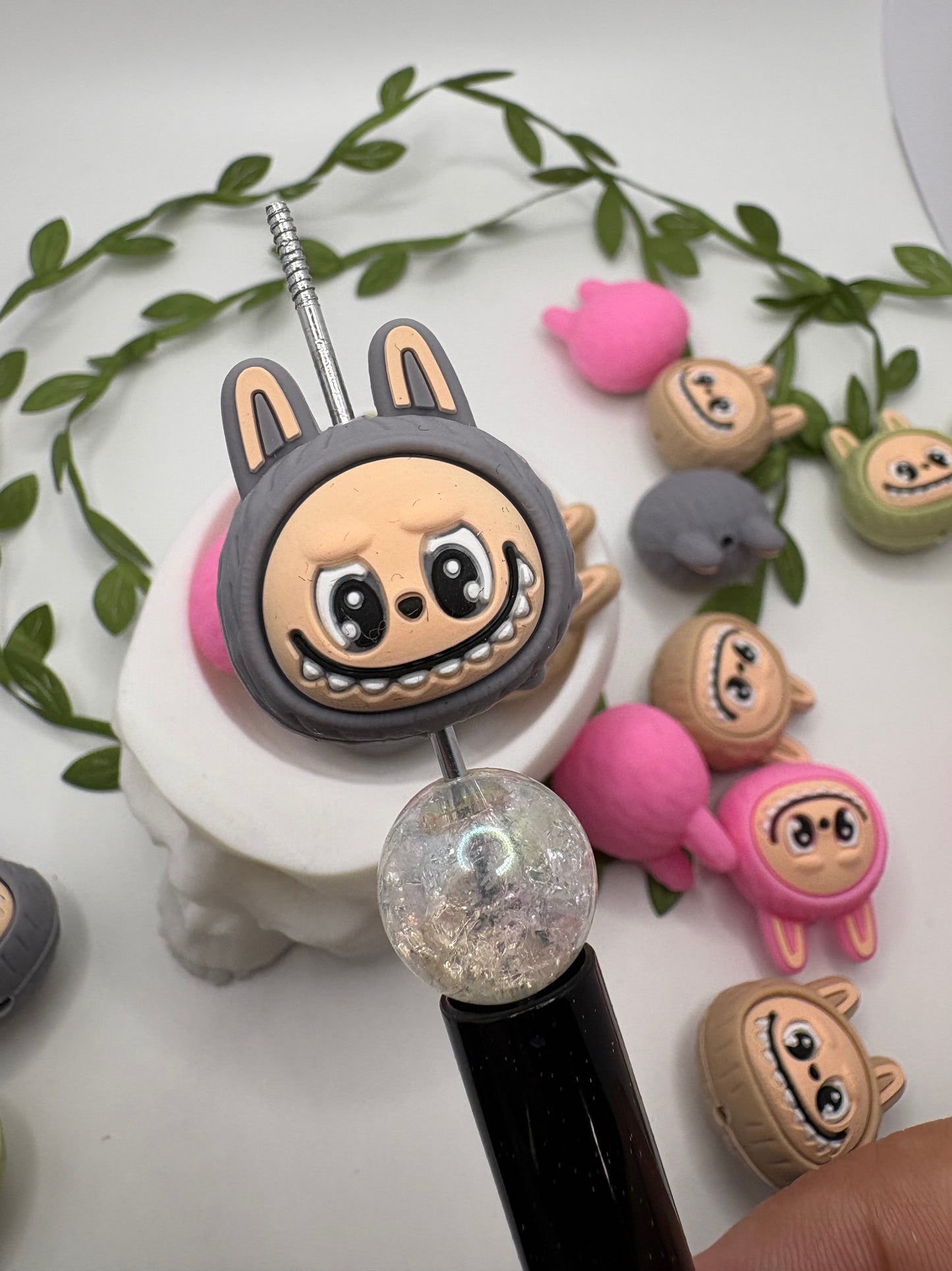3D Monster head Bead, cute silicone bead, beads for pens, 3d monster dude, focal bead, 30mm