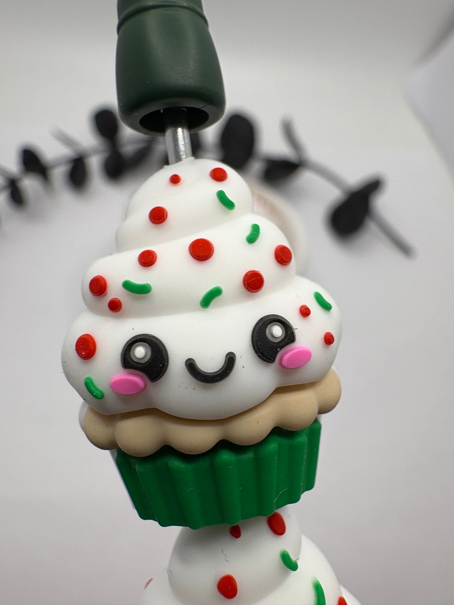 3D cupcake, cute silicone bead, beads for pens,  printed silicone bead, focal bead, 26mm, 1pc