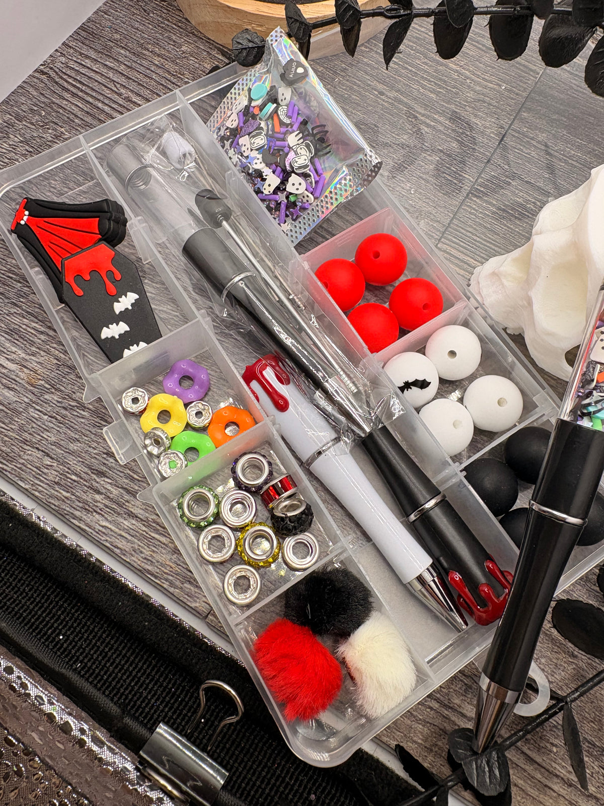 Halloween diy beaded pen kit, 3 pen set, bead mix, Complete pen kit 35pc per kit