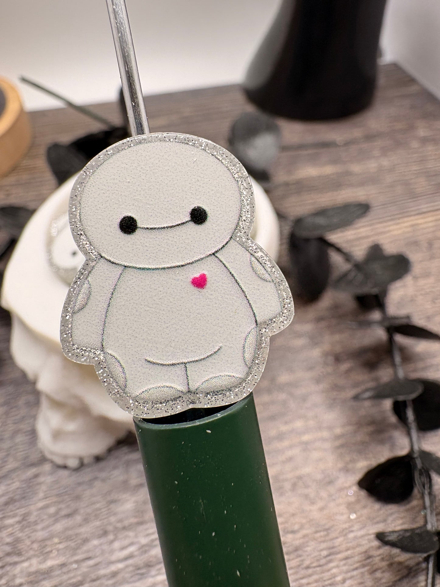 Cartoon Character Baymax bead, acrylic beads for pens, beading supplies, beading, 25.5mm, 1pc
