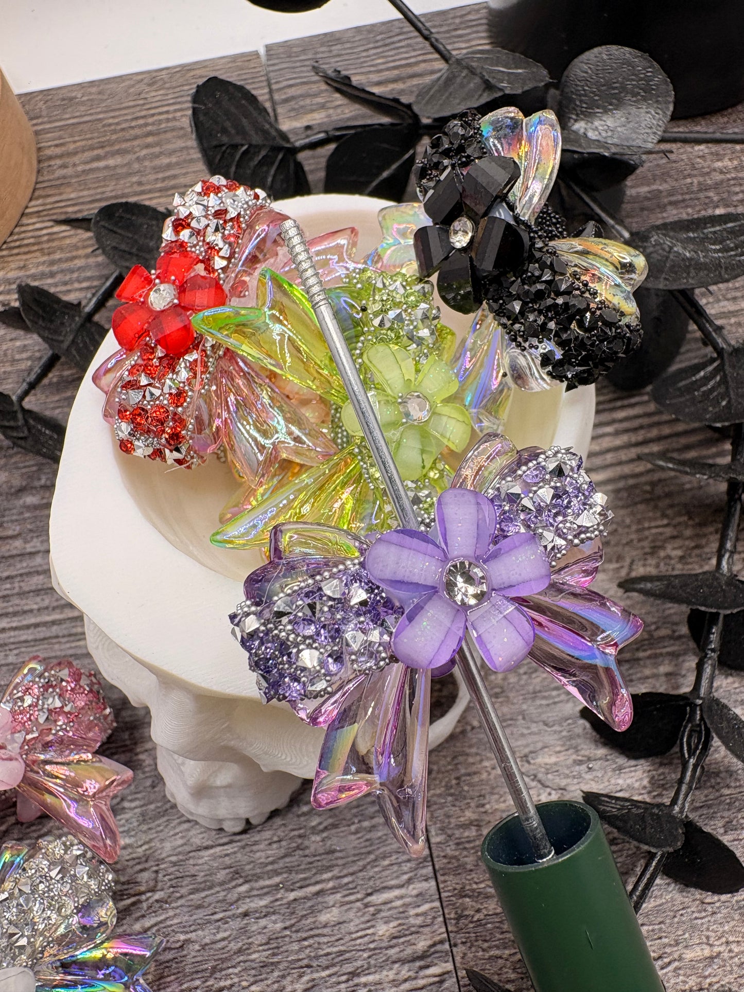 Sugar and Silver Rhinestone Bows: Bows and  Flower Bead, 32mm, 1pc