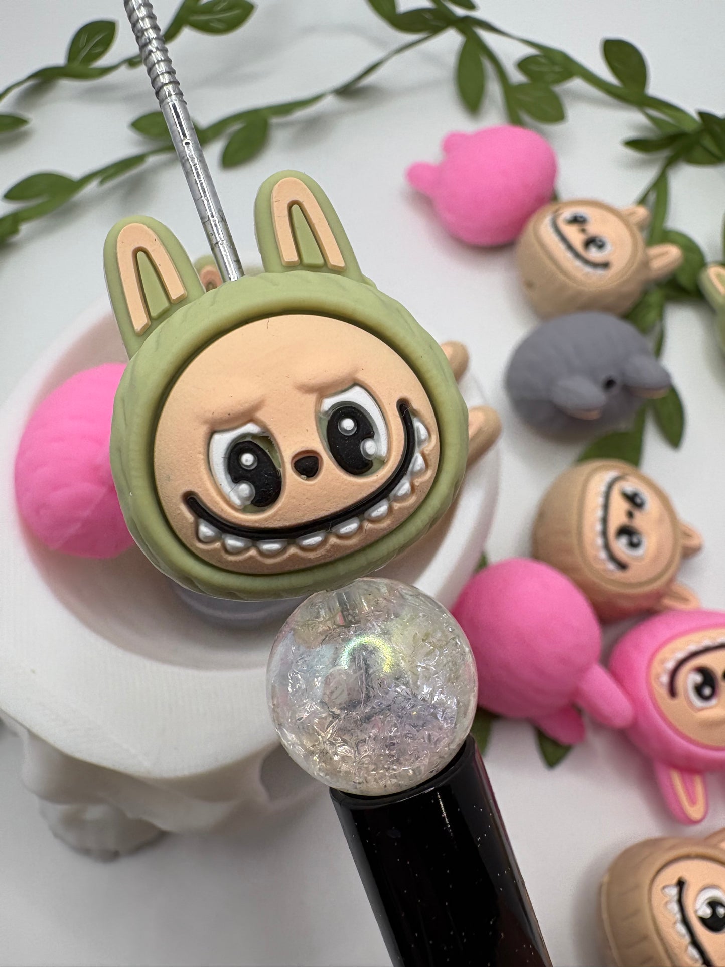 3D Monster head Bead, cute silicone bead, beads for pens, 3d monster dude, focal bead, 30mm
