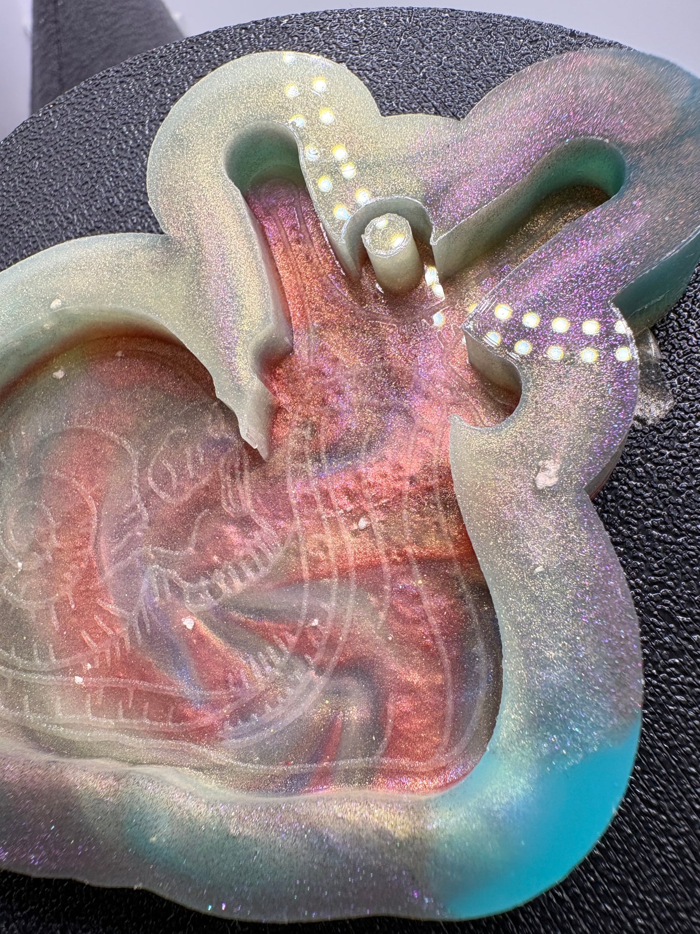 Skull Snail Silicone Keychain: Silicone Mold for Resin Casting, 1pc