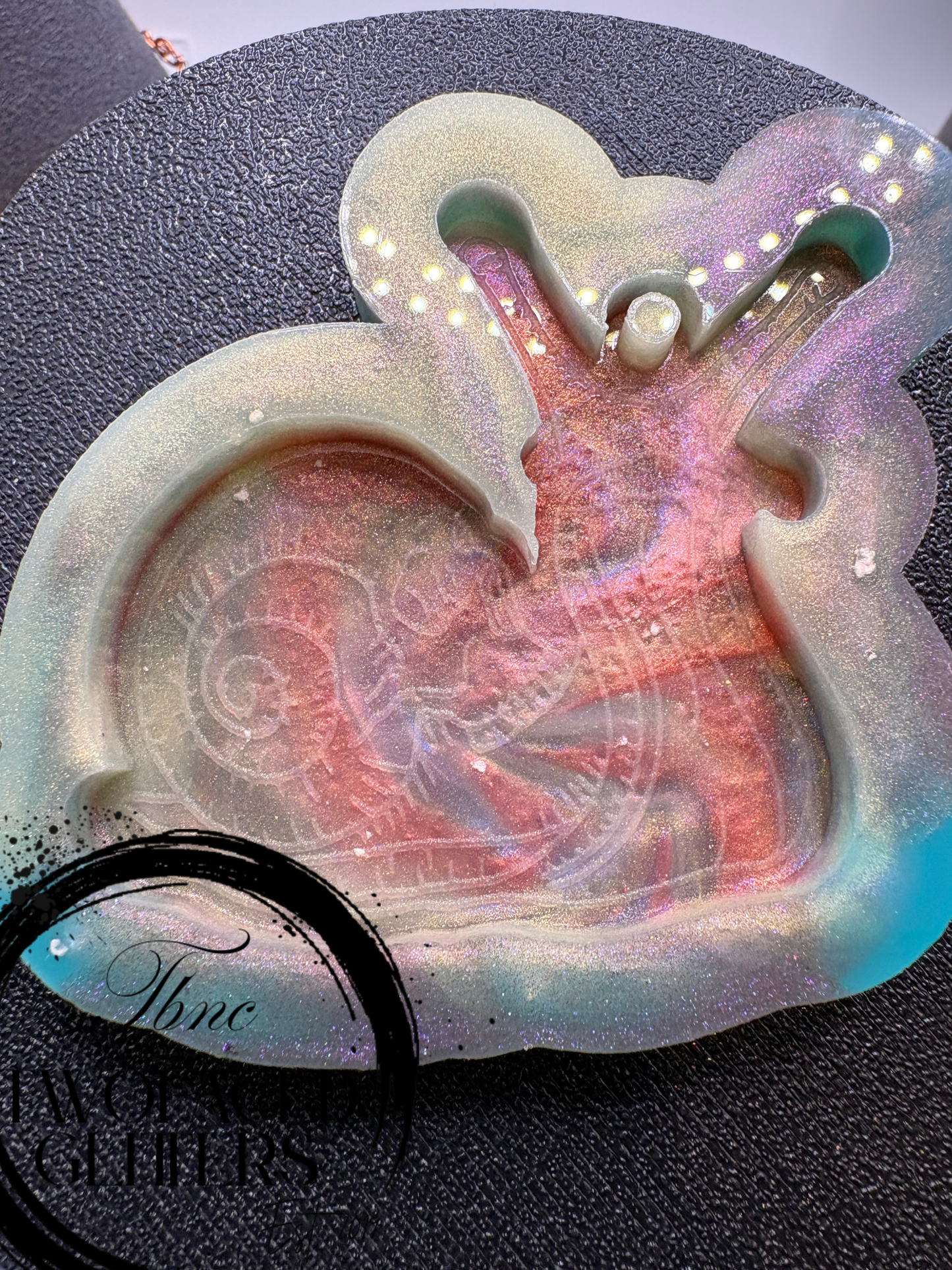 Skull Snail Silicone Keychain: Silicone Mold for Resin Casting, 1pc