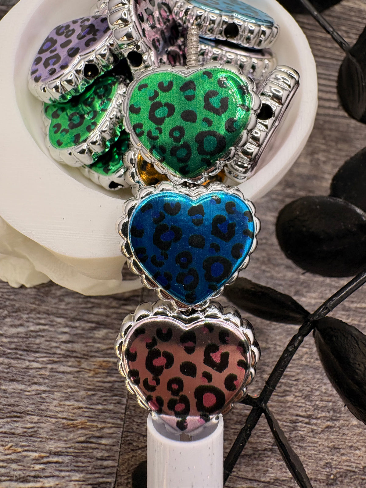 Leopard Heart beads, acrylic 19.5mm beads for pens, beading supplies, beading, mix colored hearts 5pc