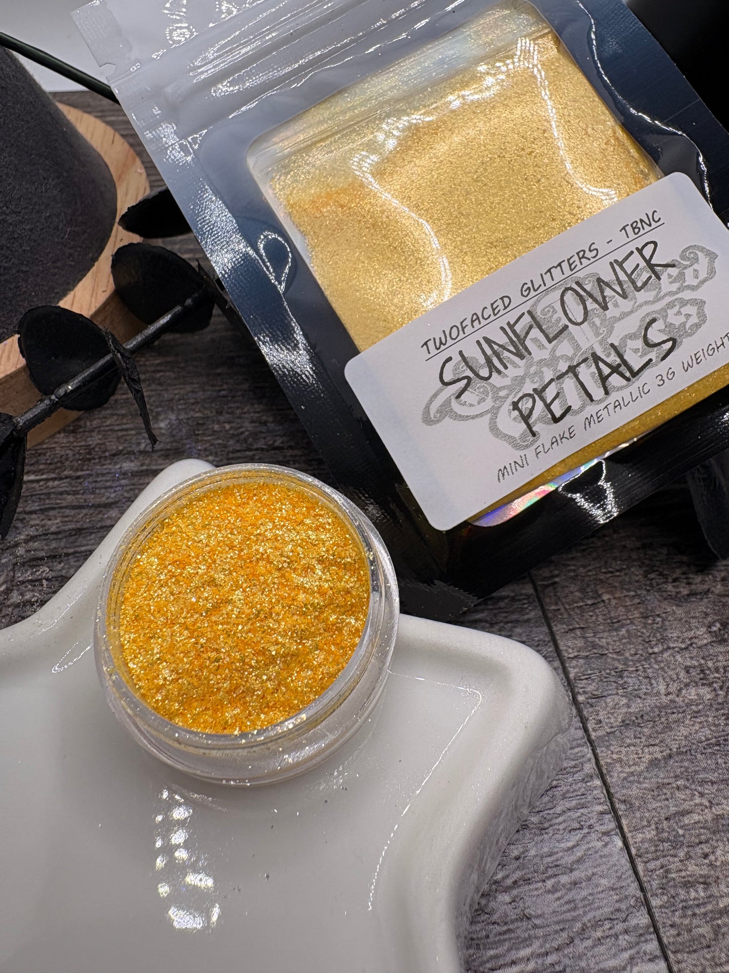 Sunflower Petals: Metallic Mini Flake, Mica Flake for additives in crafting, mini flakes resin crafting, 3g wt.