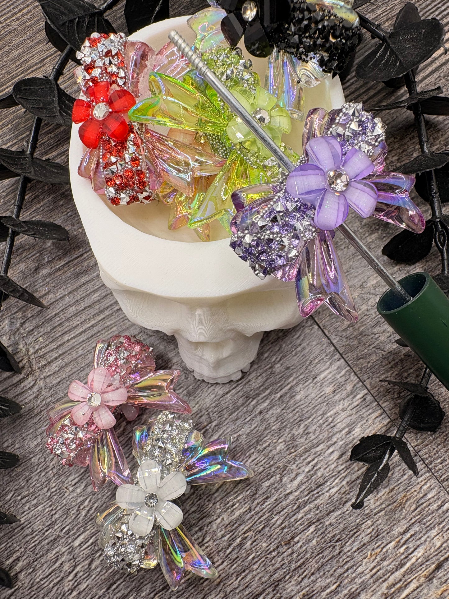 Sugar and Silver Rhinestone Bows: Bows and  Flower Bead, 32mm, 1pc