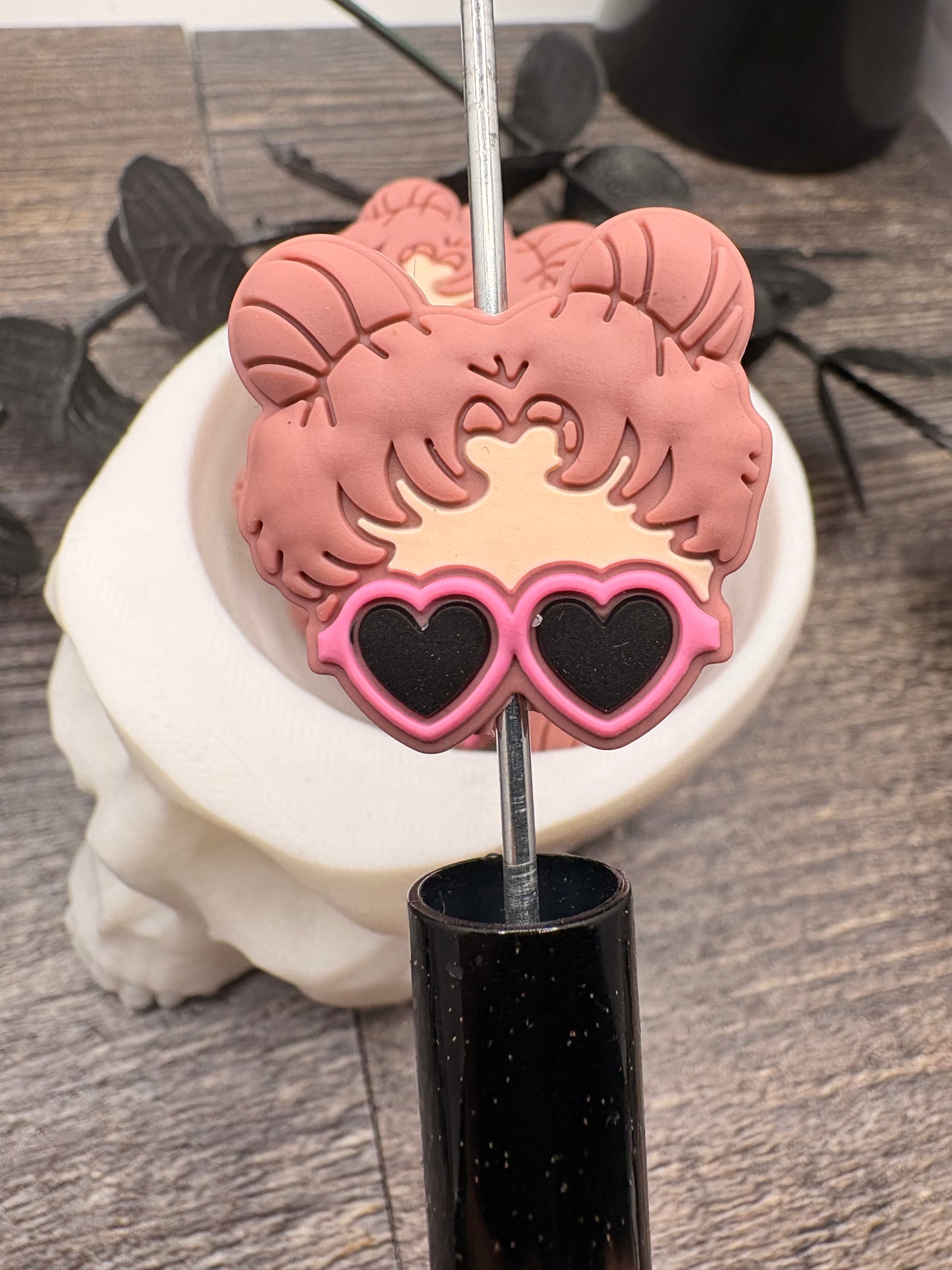 Girl Heart Shaped Glasses, Silicone focal bead, silicone bead, silicone bead for pens, crafting beads, supplies silicone supply bead 27.5mm