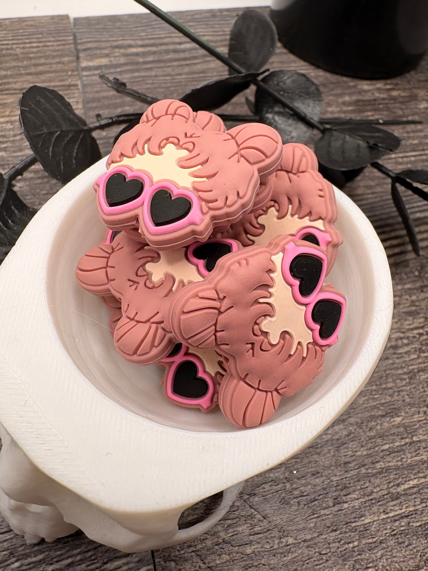 Girl Heart Shaped Glasses, Silicone focal bead, silicone bead, silicone bead for pens, crafting beads, supplies silicone supply bead 27.5mm