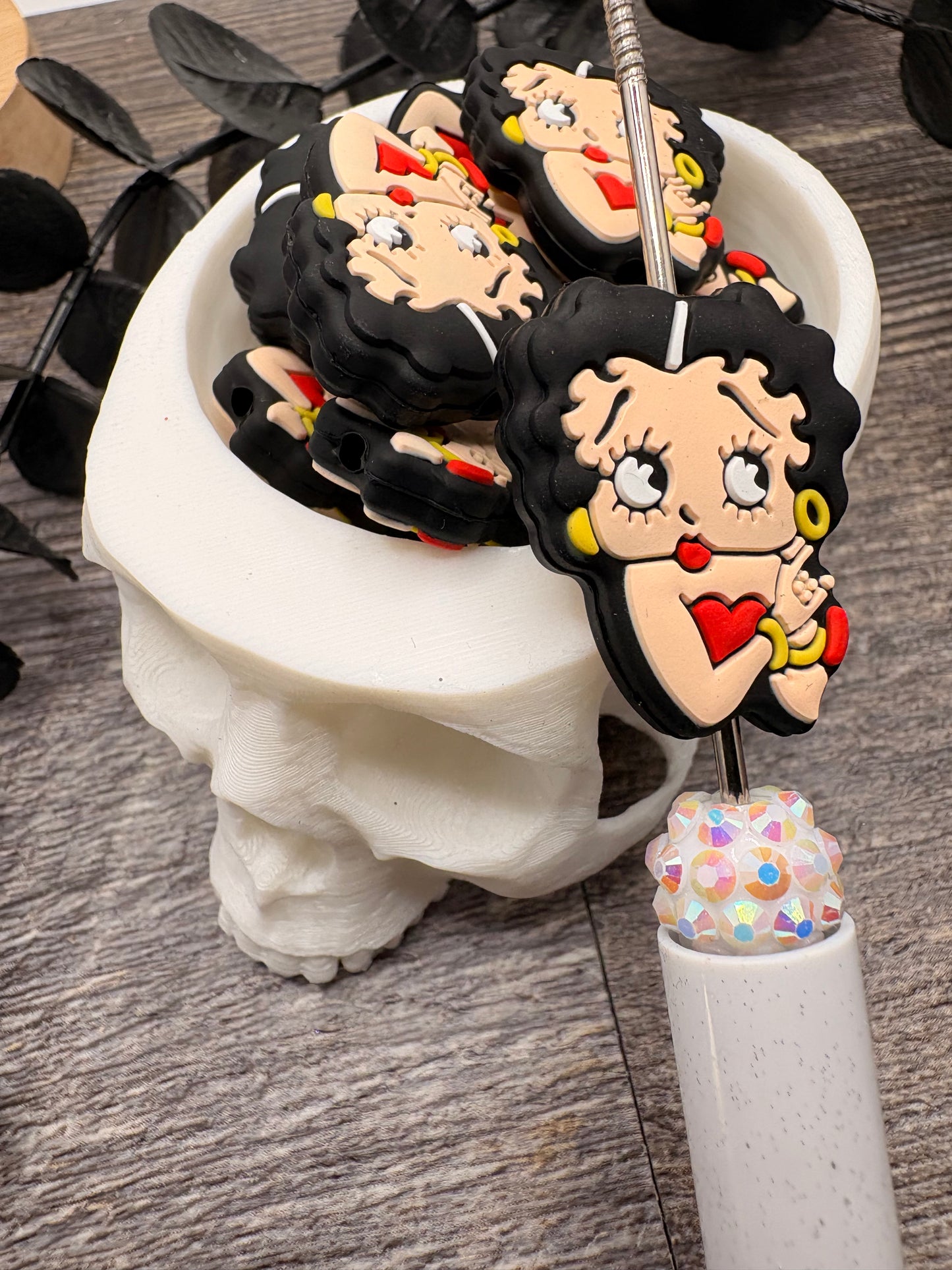 Betty Character bead, Silicone focal, silicone bead for pens, crafting beads, supply focal, 30mm, 1pc