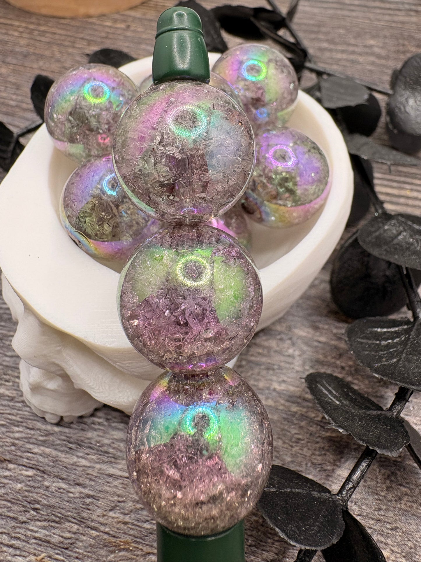 Grey Holo Crackle Acrylic Beads: 20mm, 10pc