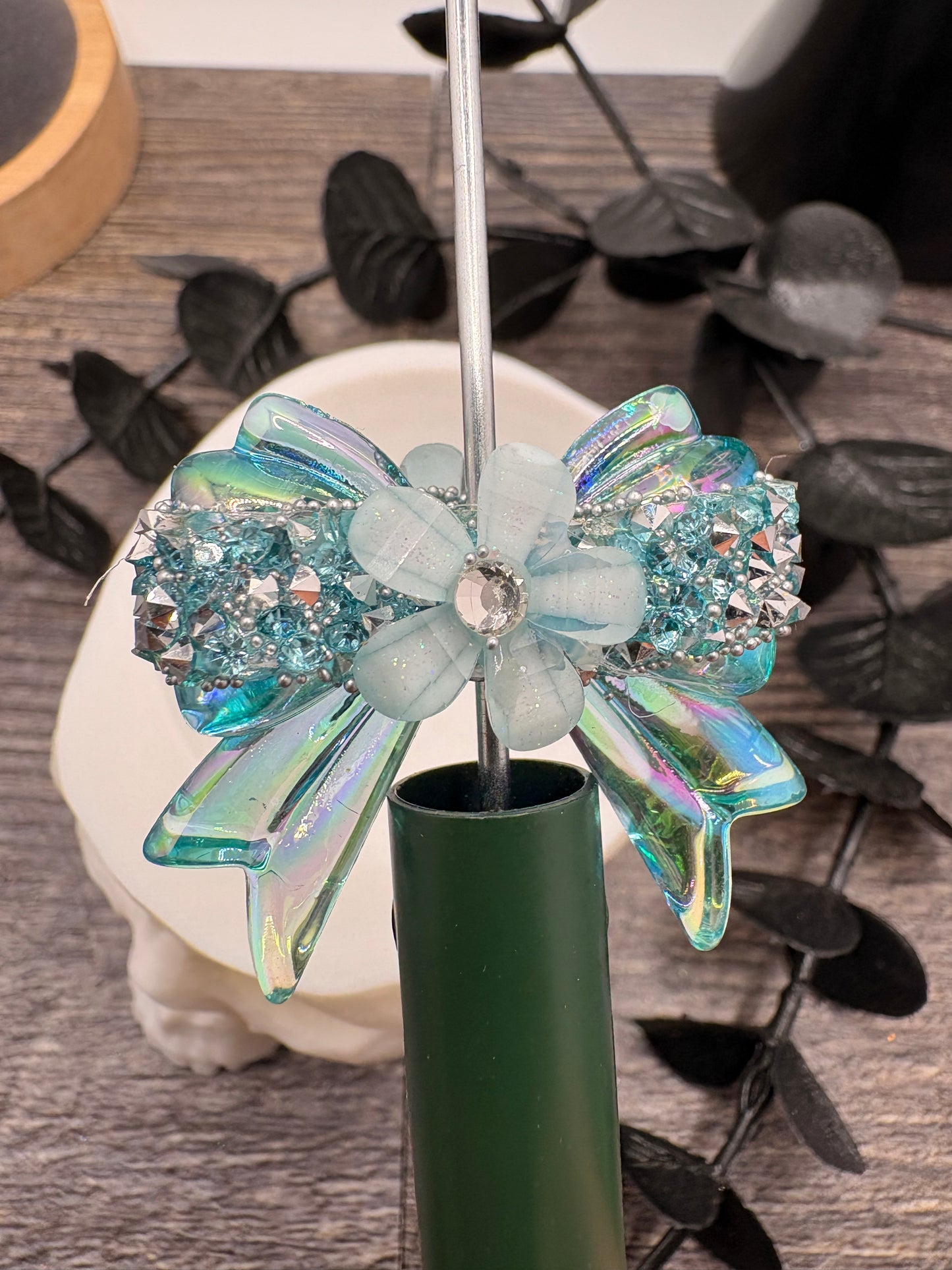 Sugar and Silver Rhinestone Bows: Bows and  Flower Bead, 32mm, 1pc