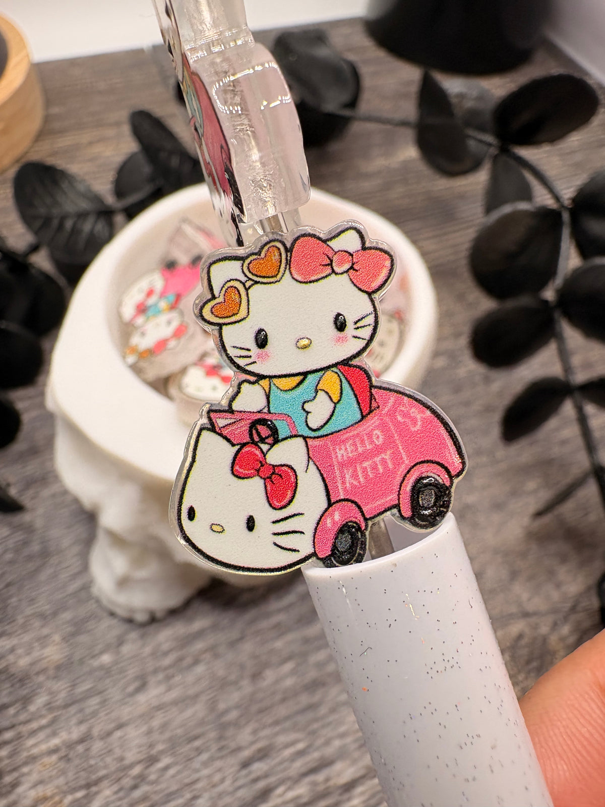 HK Kitty bead, acrylic beads for pens, beading supplies, beading, 24.5mm, 1pc