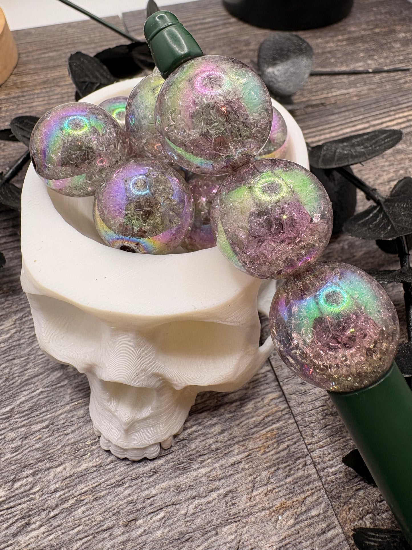 Grey Holo Crackle Acrylic Beads: 20mm, 10pc