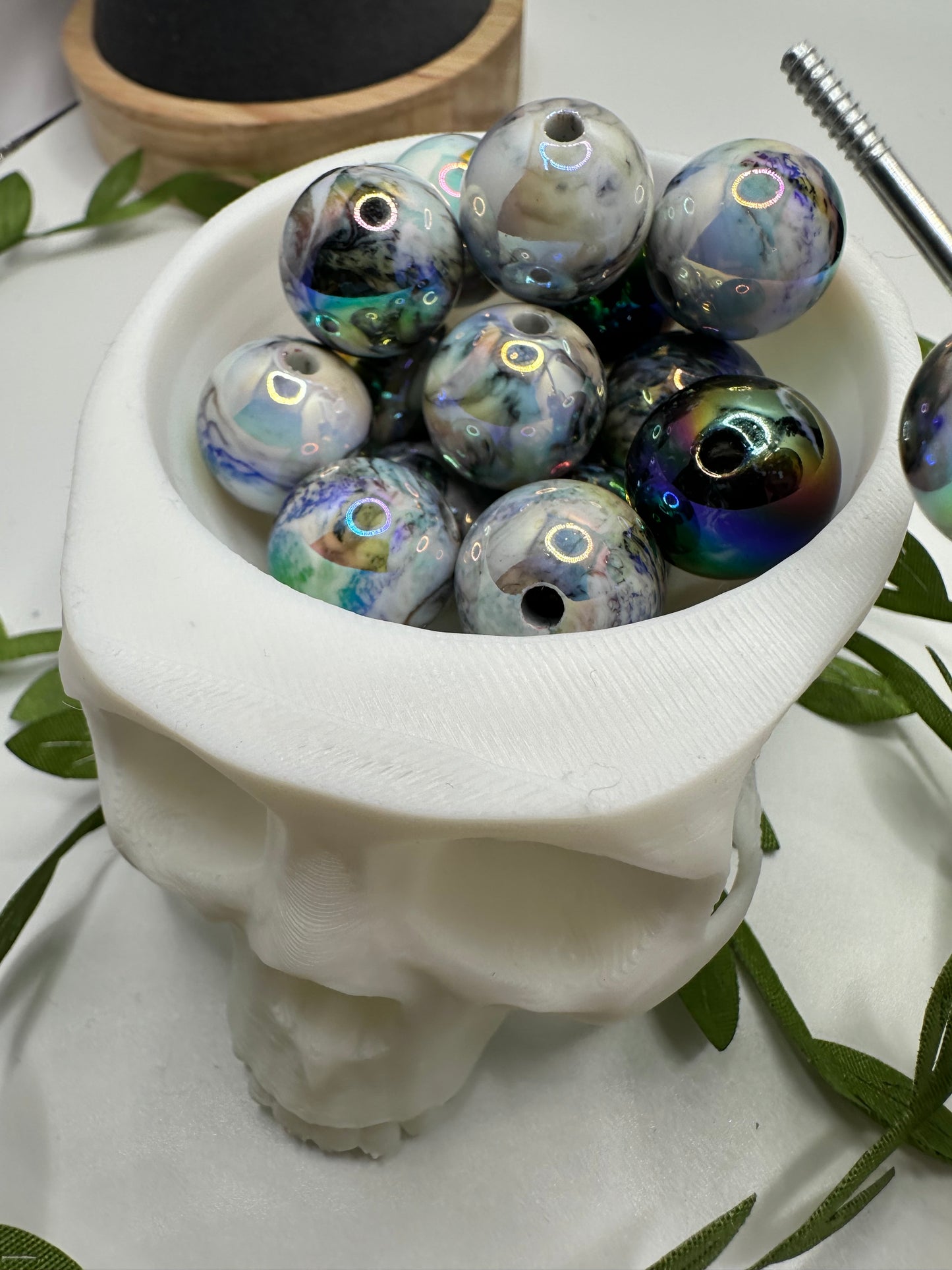 Black Swan Marble swirl bubblegum bead, acrylic 15.5mm beads for pens, beading supplies, beading, marble pattern acrylic beads