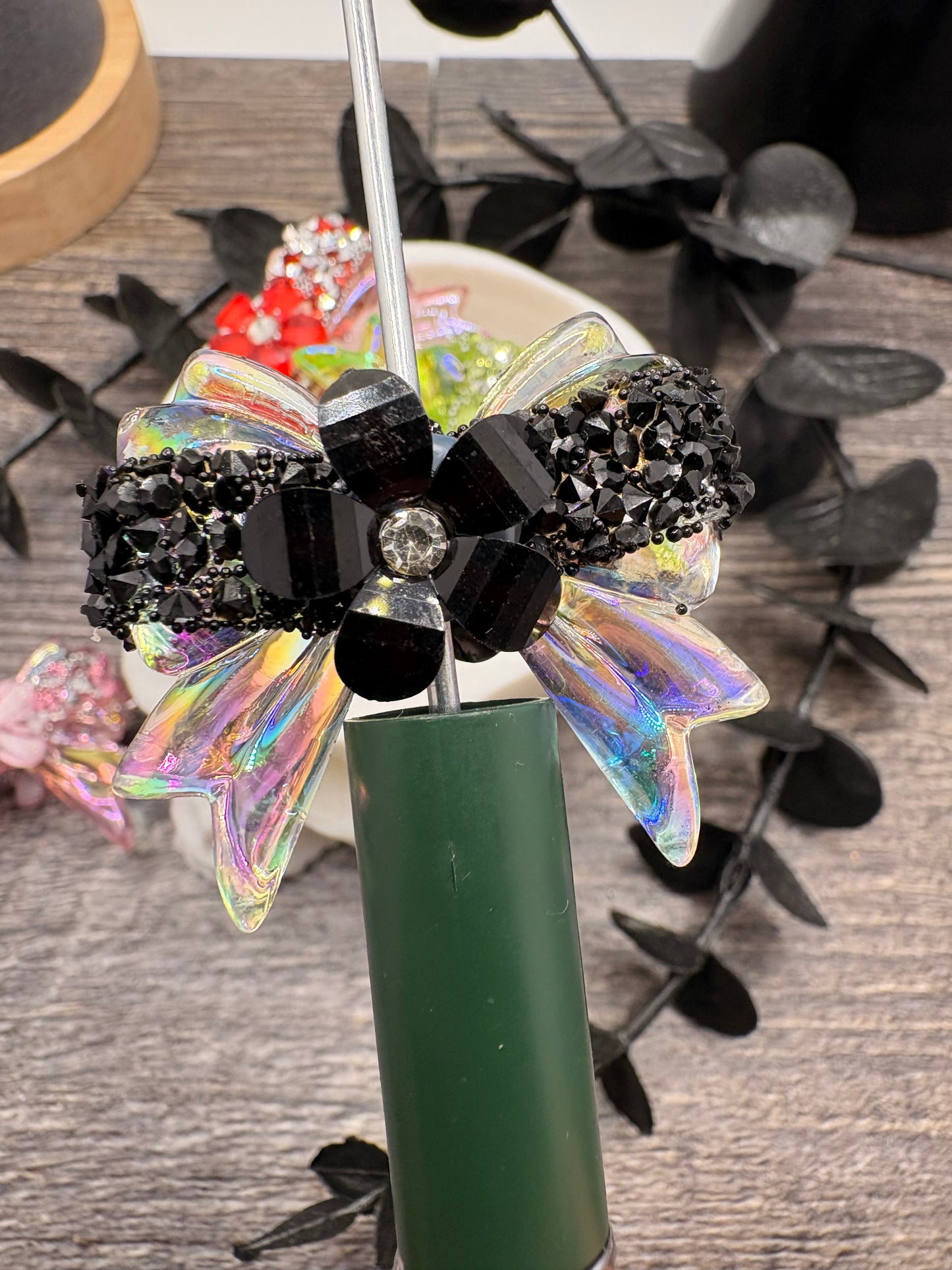 Sugar and Silver Rhinestone Bows: Bows and  Flower Bead, 32mm, 1pc