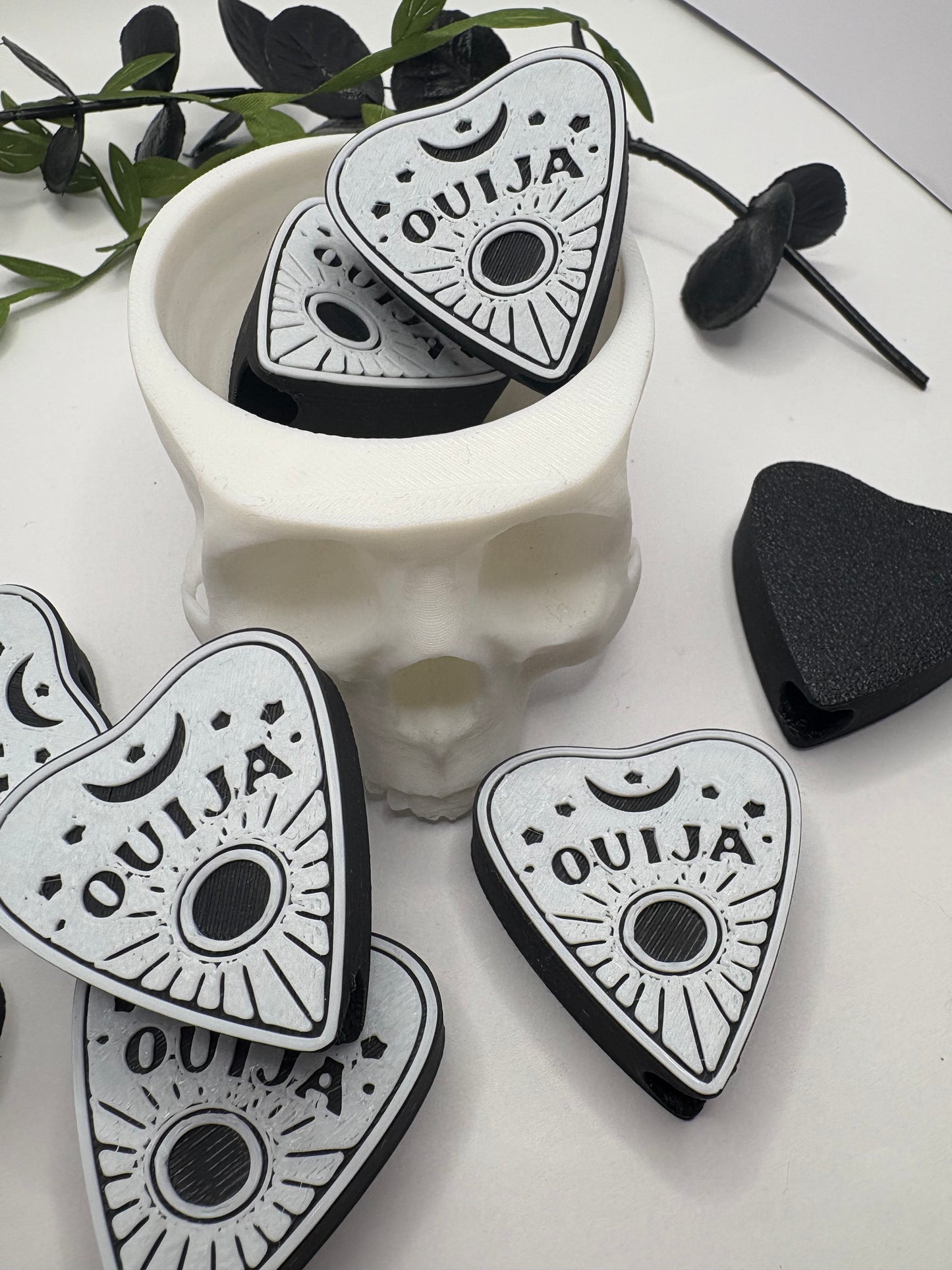 Oujia planchette Straw topper beads, straw accessory, bead supplies, keychain beads, big bead, single side printed 1.5in