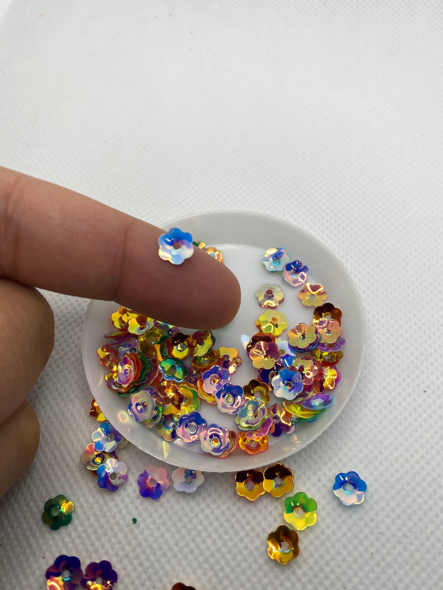 Multi colored holographic flower sequins, floral sequins, resin fillers, crafting supplies, resin sequins, flower nail accessories