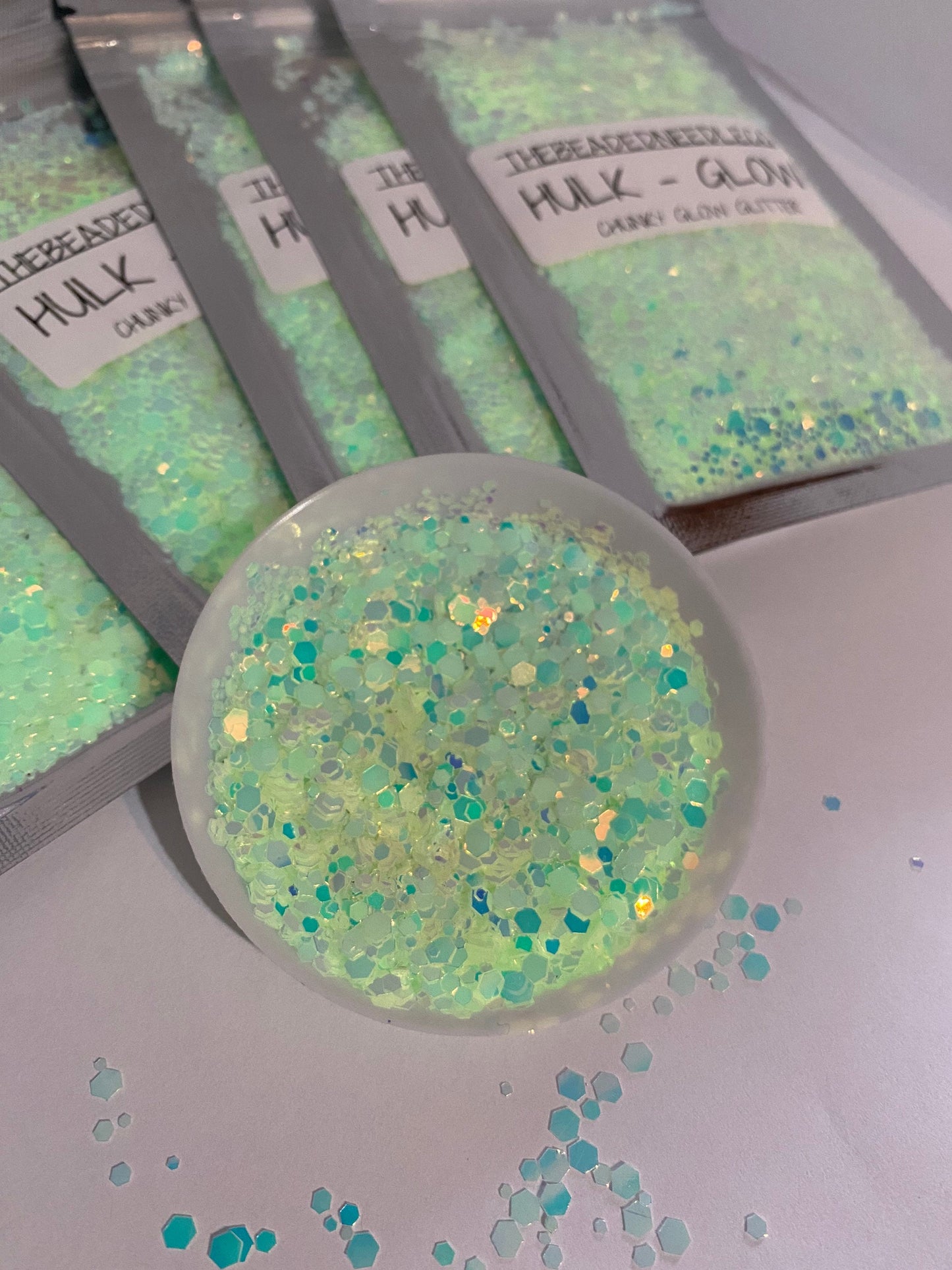 HULK-GLOW: glow chunky glitter mix, crafting supplies glitter, custom mix, resin supplies, resin glitter, mix holo glitter 15g