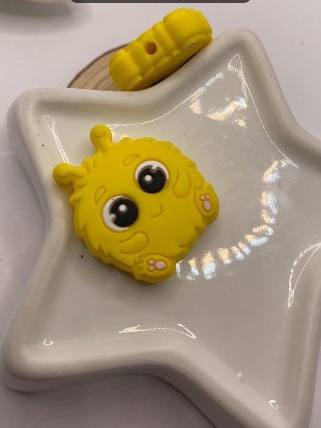 Silicone focal bead, yellow monster bead, cute bead for pens, bead for beadable items, 28mm bead double sided monster silicone bead