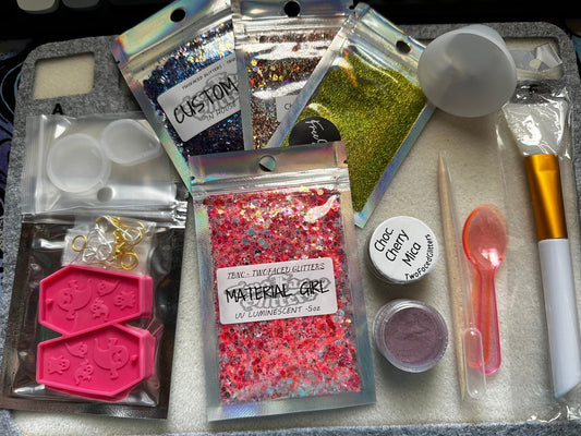 Starter Grab Bag, beginner resin kit, (resin not included), glitters, molds, surprise gifts, tools, randomly picked, silicone molds, sequins