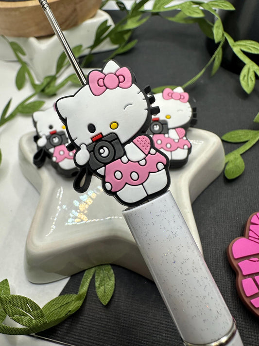 Silicone focal bead, hk kitty with camera bead, cute bead for pens, bead for beadable items, kitty HK bead double sided silicone bead 33mm