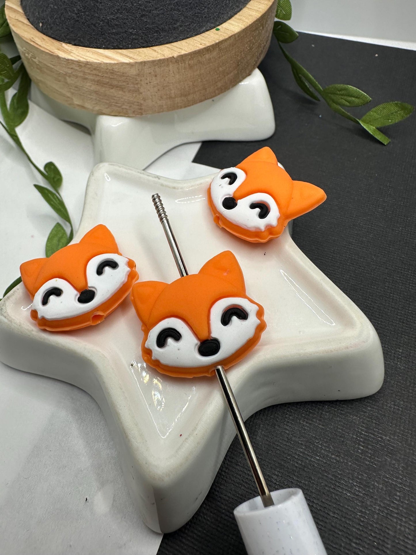 Silicone focal fox head bead, cute orange fox head, fox focal bead, silicone bead for pens, single bead beading supplies, focal bead, 21mm