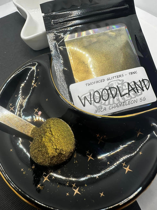 woodland, brown chameleon mica powder